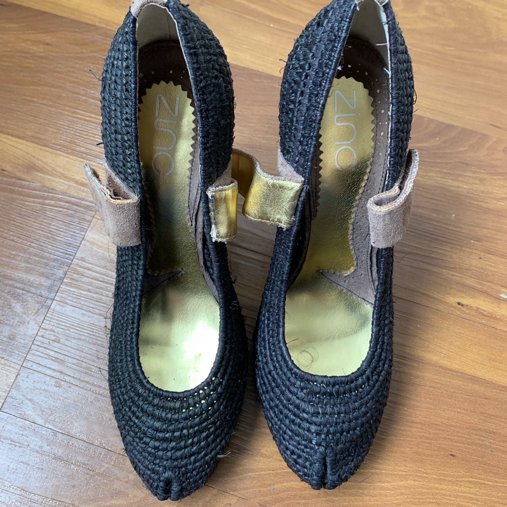 ZINC Raffle MJ Platform Shoe - Picture 2 of 8